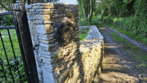 gardening-stone-dry-wall